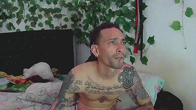 caribbeanlover1 online show from 01/11/25, 03:34