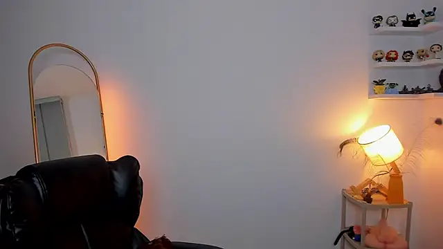 Snapshot of Cassandra_Caiin chatting on 10/11/25, 11:20 Cassandra Caiin online show from 10/11/25, 11:20