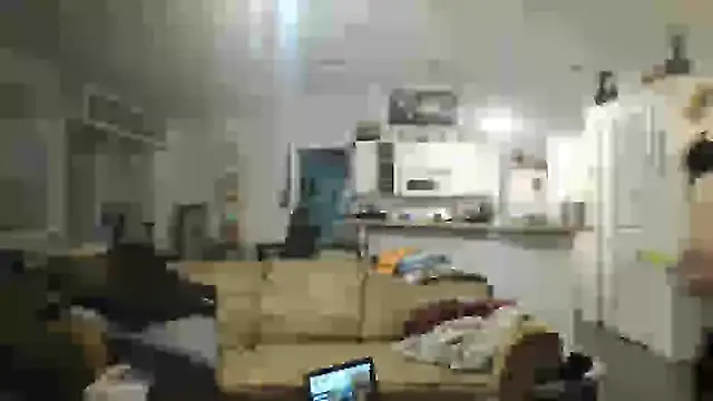 Snapshot of Yankeedave420 chatting on 01/11/25, 10:51 Yankeedave420 online show from 01/11/25, 10:51