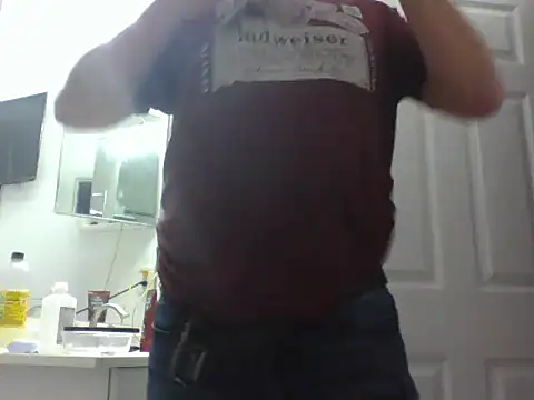 Snapshot of Yankeedave420 chatting on 01/31/25, 04:59 Yankeedave420 online show from 01/31/25, 04:59