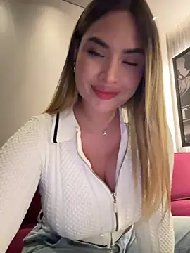 AnaCarrera online show from 10/11/25, 10:30