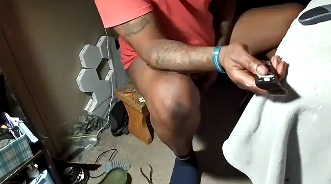 Makeyoucumallover online show from 12/31/24, 07:31