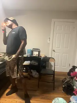 Makeyoucumallover online show from 09/28/25, 01:44