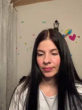 Estefani 32 online show from 05/03/26, 12:38