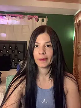 Estefani 32 online show from 07/28/26, 02:35