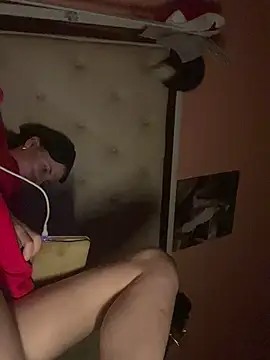 Flossy Vettie online show from 10/31/25, 12:44