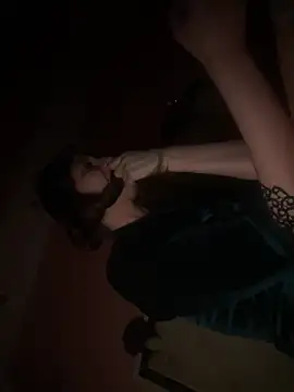 Flossy Vettie online show from 11/04/25, 11:26