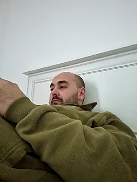 Niroolf online show from 12/21/25, 11:28