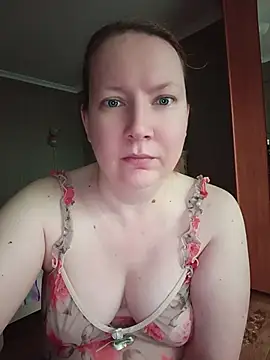 GoddessLara online show from 06/24/26, 01:26