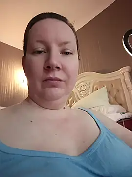 GoddessLara online show from 07/14/26, 02:27