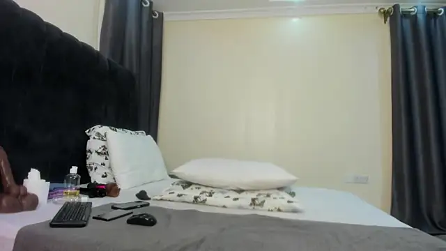 Naughty Linda online show from 02/16/25, 03:15