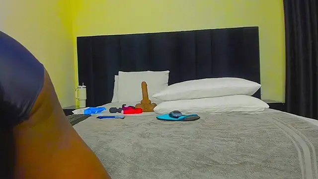 Naughty Linda online show from 09/10/25, 11:10