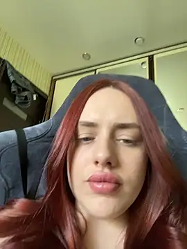 Lisaaan online show from 05/21/26, 10:22
