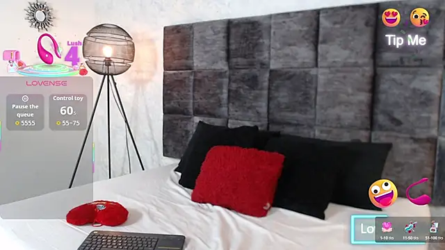 SusanRodriguez  online show from 10/07/25, 09:45