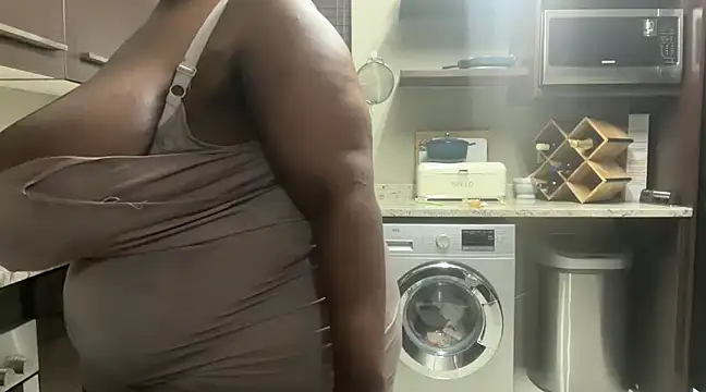 xXXSexyamazon online show from 12/17/24, 11:16