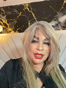 Snapshot of scarlett_sexx69 chatting on 04/18/26, 11:47 scarlett sexx69 online show from 04/18/26, 11:47