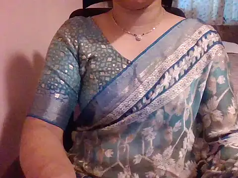 Pinky 4 online show from 10/22/25, 03:18