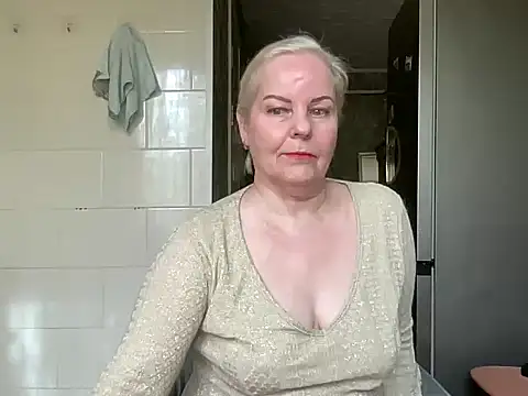 milaja online show from 05/08/26, 02:22
