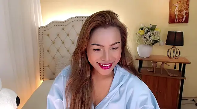 DreamLADYBOY online show from 01/06/25, 01:20