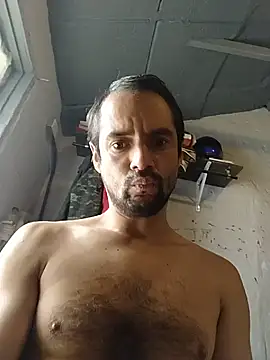 Snapshot of Brhama44 chatting on 11/07/25, 03:34 Brhama44 online show from 11/07/25, 03:34