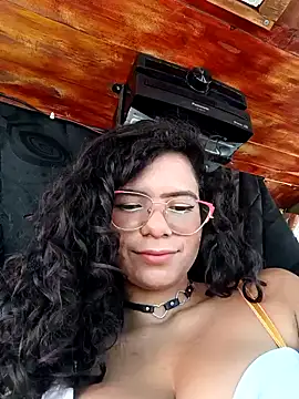 Simone Miller online show from 01/16/25, 04:28