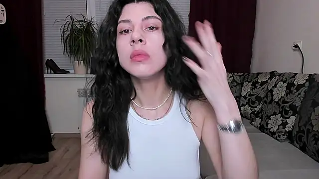 MolagAnna online show from 02/07/25, 06:56