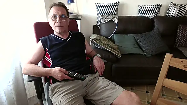 HETEREOMAN online show from 06/24/26, 03:55