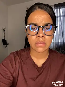 trianawhite online show from 12/10/24, 08:49