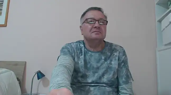 YOU6me online show from 12/04/24, 04:38