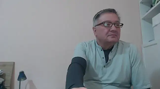 YOU6me online show from 12/16/24, 03:54