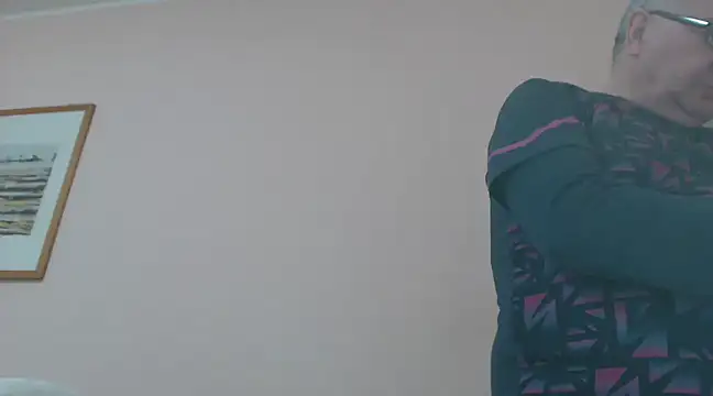 YOU6me online show from 12/31/24, 06:02