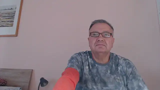 YOU6me online show from 10/15/25, 10:37