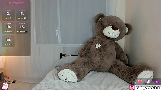 Ren yoon online show from 06/22/26, 07:16
