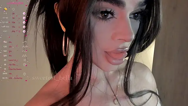 Snapshot of sweetest_bella chatting on 11/29/25, 11:08 sweetest bella online show from 11/29/25, 11:08