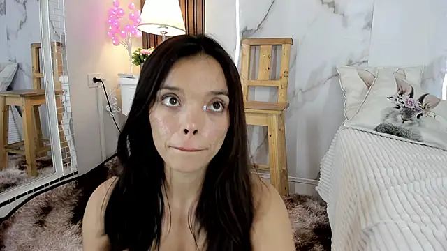 hannahill69 online show from 12/21/24, 11:01