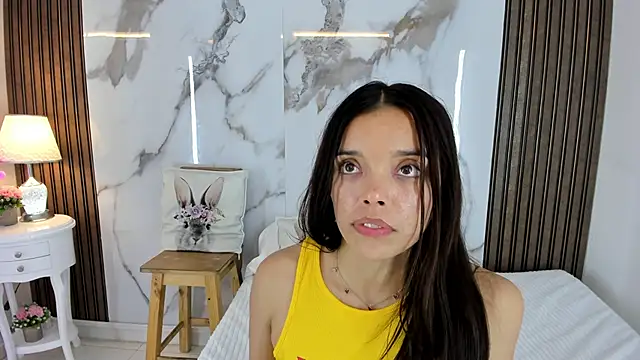 hannahill69 online show from 12/28/24, 10:36