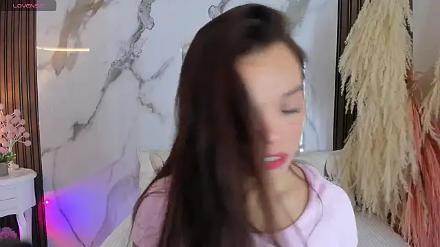 hannahill69 online show from 09/25/25, 04:49