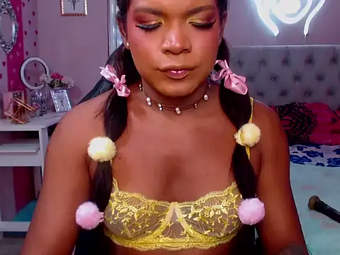 alexa rodriicum online show from 10/06/25, 03:26