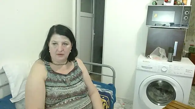 Snapshot of RidemerafSuzana chatting on 01/31/25, 05:32 RidemerafSuzana online show from 01/31/25, 05:32