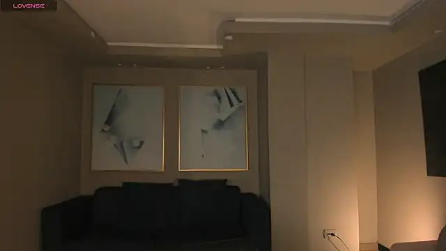 AnaDurant online show from 09/22/25, 12:18