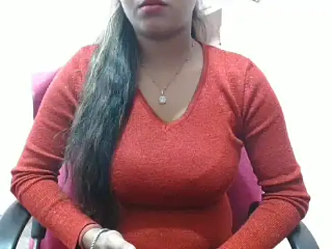 LovingPihu online show from 01/17/25, 05:32
