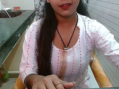 LovingPihu online show from 09/12/25, 05:29