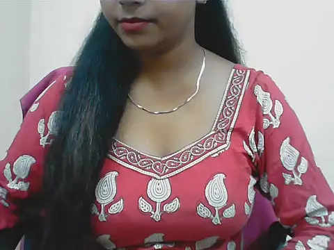 LovingPihu online show from 07/24/26, 05:27