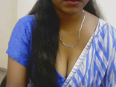 LovingPihu online show from 07/28/26, 06:31