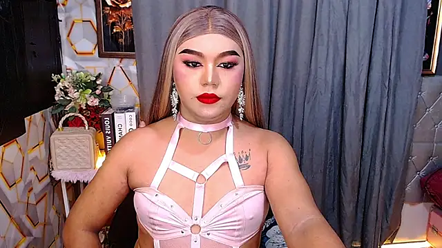 SweetCumFrancine online show from 06/12/26, 05:06