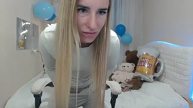 DeboraHorny online show from 09/18/25, 06:04