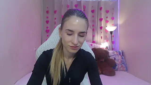 Snapshot of DeboraHorny chatting on 02/09/26, 07:12 DeboraHorny online show from 02/09/26, 07:12