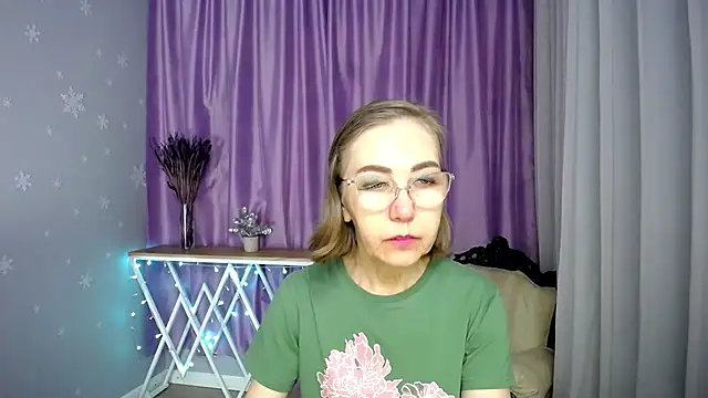 queen a n i online show from 05/07/26, 06:30