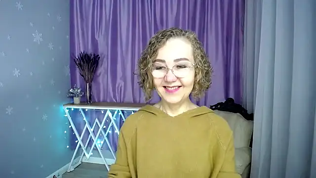 queen a n i online show from 06/10/26, 08:35