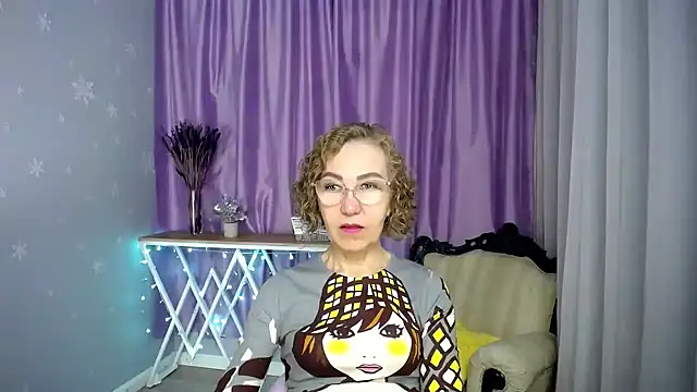 queen a n i online show from 06/21/26, 07:11